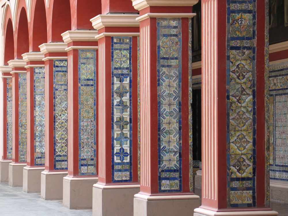 Tiled columns
