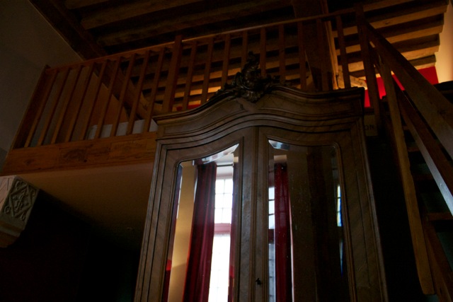 Dijon: Our duplex hotel room